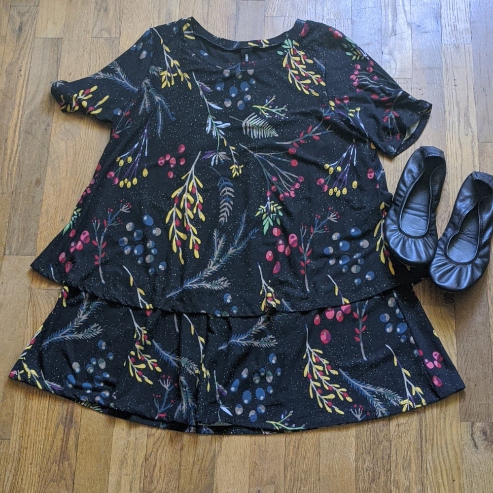 Agnes & Dora tiered tunic